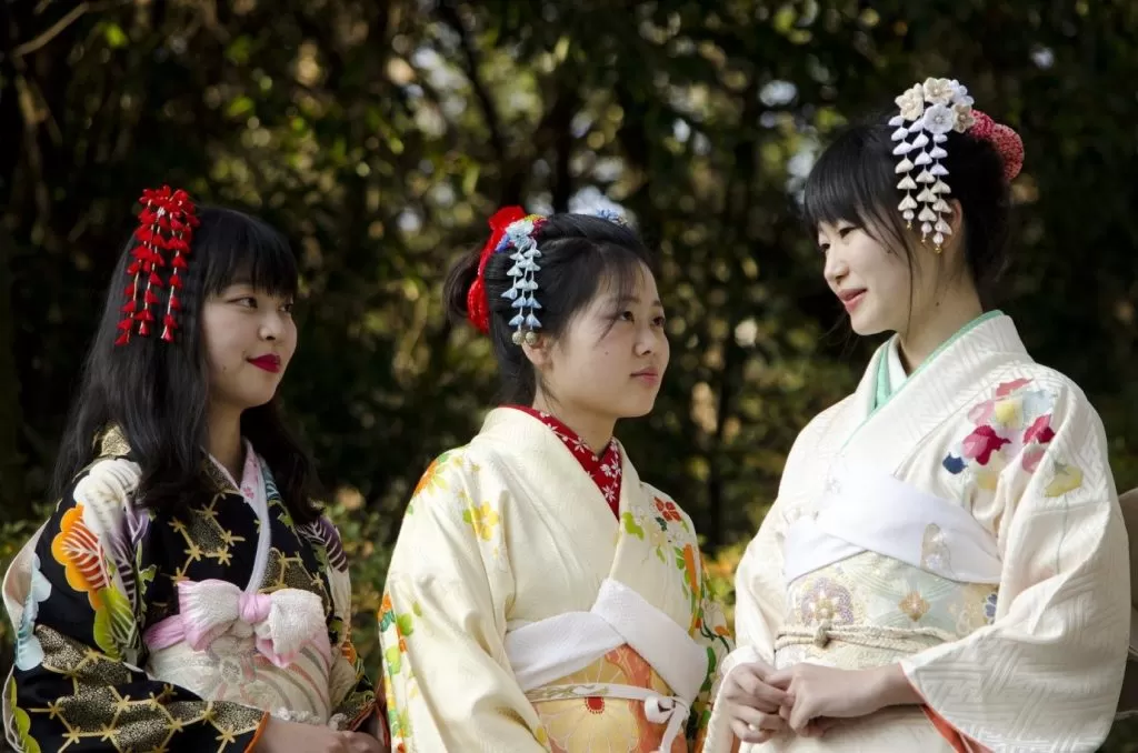 kimono-2225251_1920.jpg